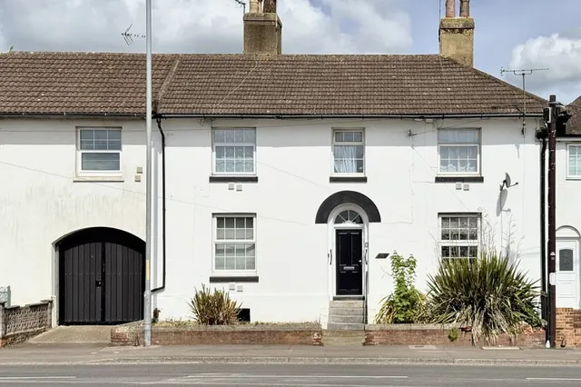 New Street, Ashford, photo 1