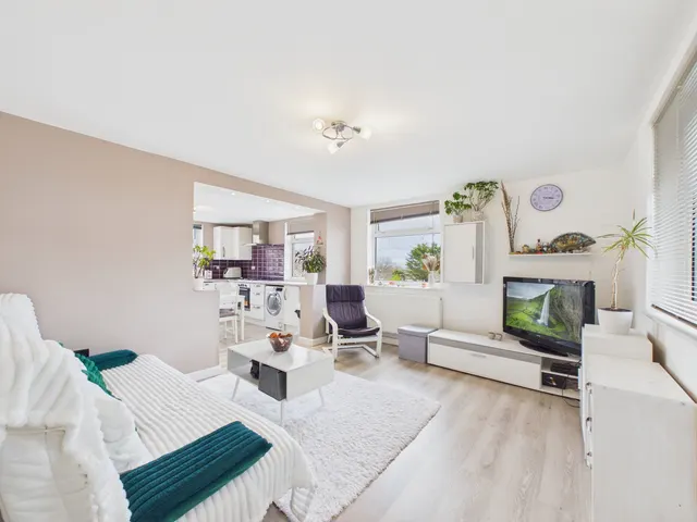 Highridge Green, Bristol, BS13, photo 2