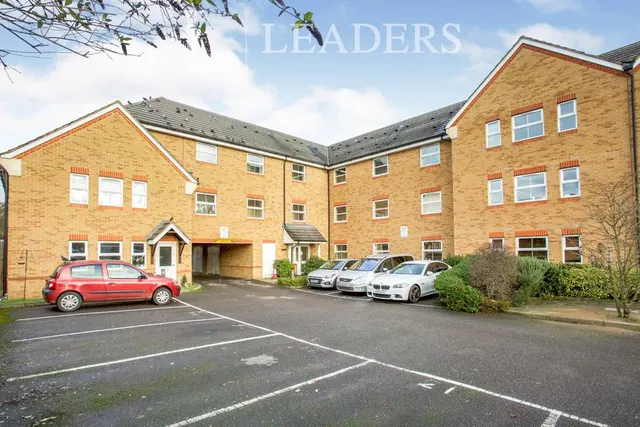 Victoria Place, Woking, GU21, photo 1