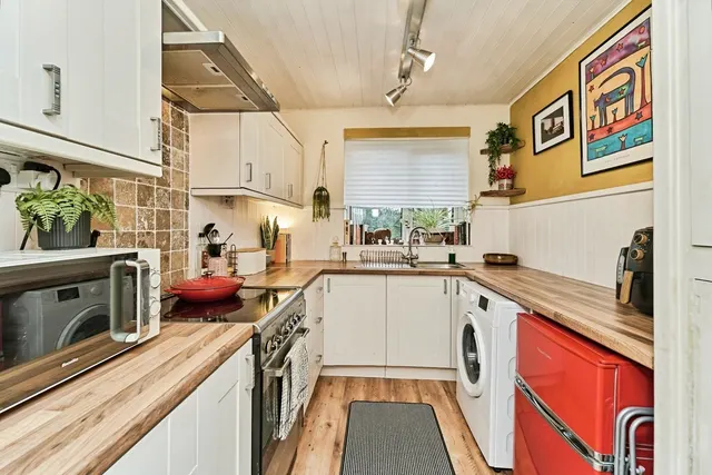 Sutton Road, WALSALL, West Midlands, WS1, photo 1