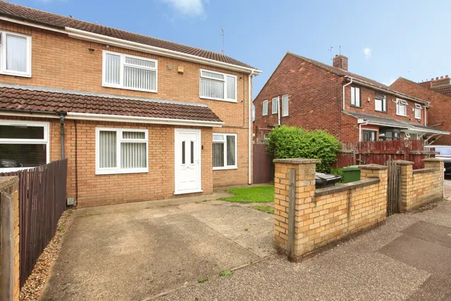 Padholme Road, Peterborough, PE1, photo 1