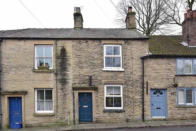 Grimshaw Lane, Bollington, photo 1