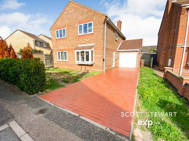 Redshank Close, Whittlesey, PE7, photo 1