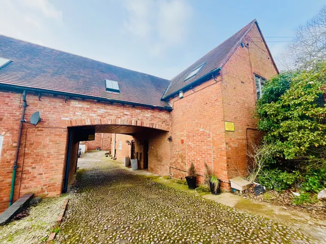 Water Orton Lane, Minworth, B76, photo 1