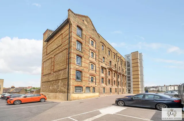 2 Millers Hill, Ramsgate, Kent, CT11 7EZ, photo 1
