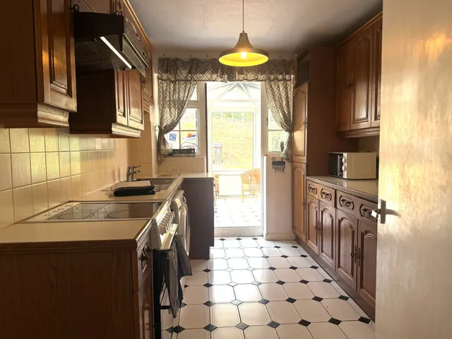 Gardner Road, Maidenhead, SL6, photo 2