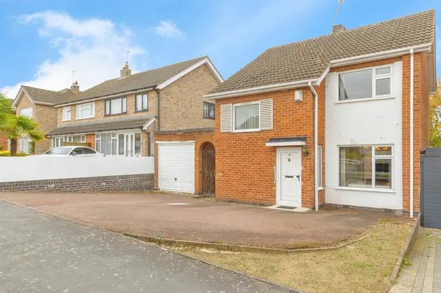 Fairstone Hill, Oadby, Leicester, photo 1