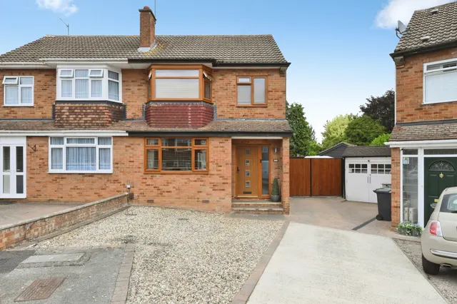 Cillocks Close, Hoddesdon, photo 1