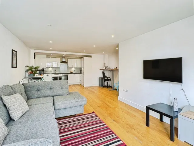 Photo 2 — Exchange Close, Aldershot, Hampshire, GU11 2FD