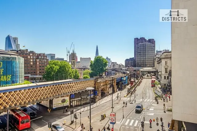 Casson Square, London, photo 2