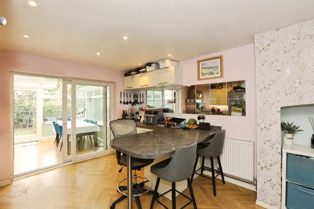 Woods Hill Close, Ashurst Wood, RH19, photo 3