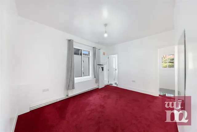 Stork Road, Forest Gate, photo 3