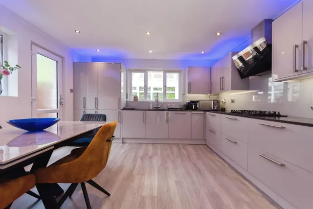 Hayfield Road, Birmingham, B13, photo 3