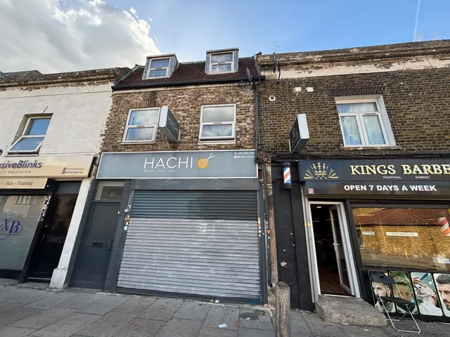Frances Street, London, SE18, photo 2