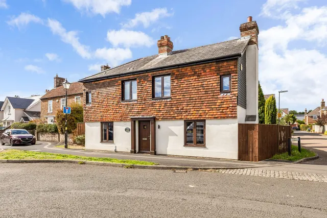The Butts, Alton, GU34, photo 1