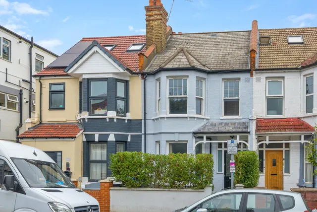 Links Road, Tooting, SW17, photo 1