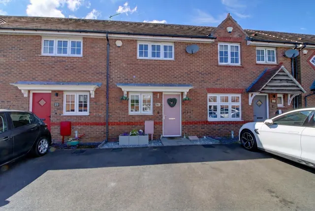 Corrib Road, Nuneaton, CV10, photo 1