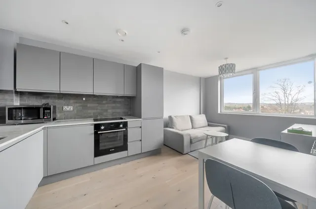 Romsey Road, Maybush, SO16, photo 2