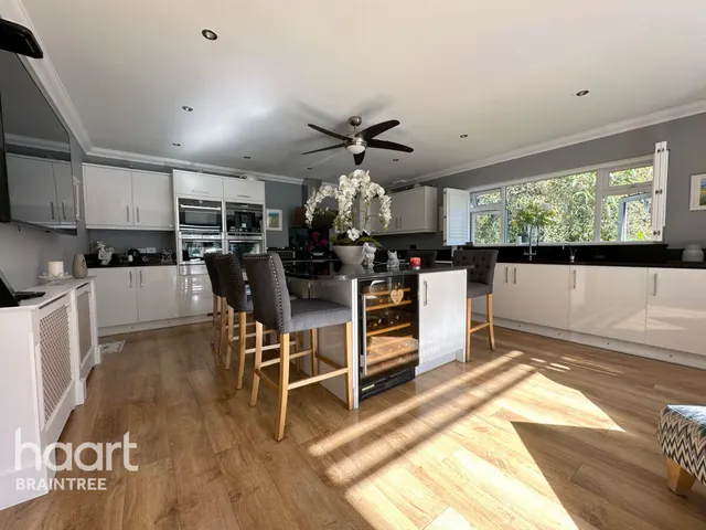 Oaklands Close, Braintree, CM77, photo 3