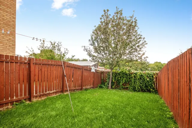 Turnshaw Mews, Barnsley, S70, photo 3