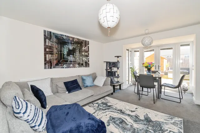 Fulton Crescent, Silsden, BD20, photo 3