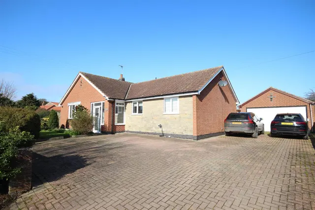 Church Lane, Atwick, photo 1