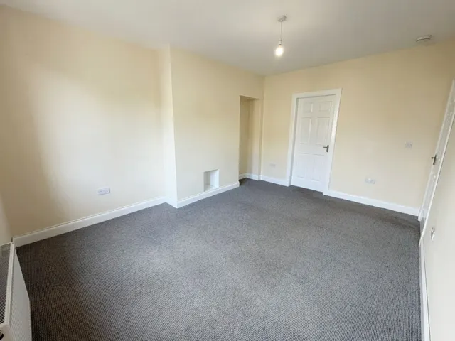 Photo 3 — Loudon Street, South Lanarkshire, Strathaven, ML10 6LY