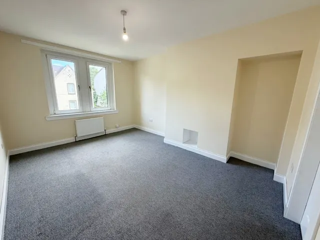 Photo 2 — Loudon Street, South Lanarkshire, Strathaven, ML10 6LY