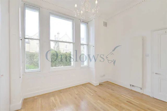 Hampstead Lane, Highgate, N6, photo 2