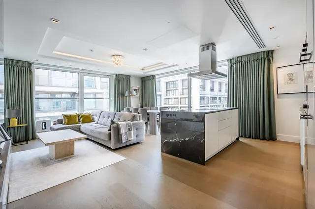 Radnor Terrace, London, W14, photo 1