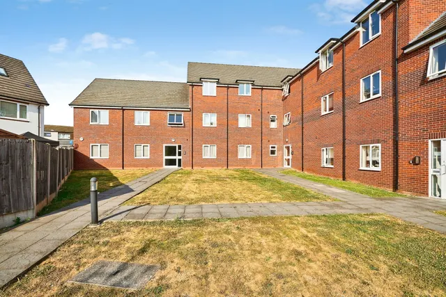 Cavalcade Close, Willenhall, WV12, photo 1