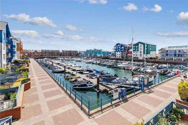 Photo 3 — Cutters Wharf, Shelly Road, Exmouth, Devon, EX8 1XS