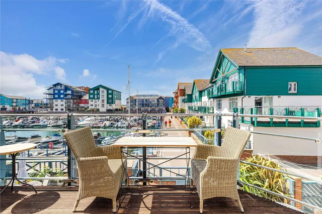 Photo 2 — Cutters Wharf, Shelly Road, Exmouth, Devon, EX8 1XS