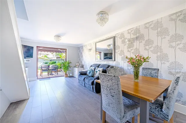 Photo 3 — Crispen Road, Hanworth, TW13 6QR