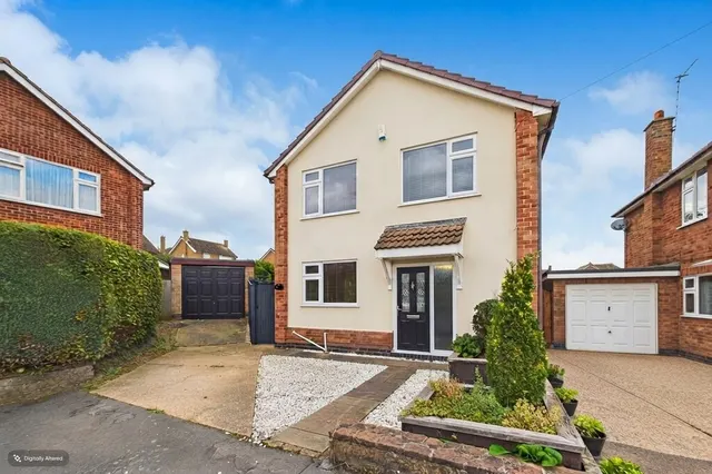 Hawley Close, East Leake, photo 1
