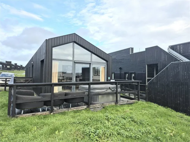 Retallack Resort Spa, St. Columb, TR9, photo 1