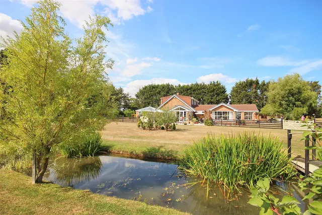 Photo 3 — Hull Road, Great Hatfield (Seaton)