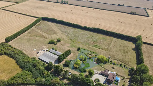 Photo 2 — Hull Road, Great Hatfield (Seaton)
