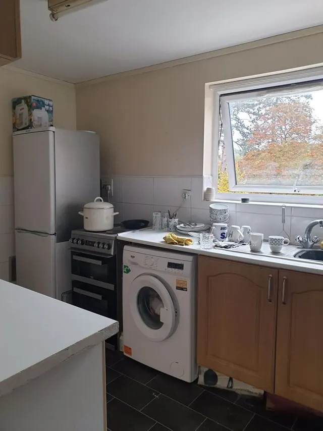 Photo 2 — New Bedford Road, Luton LU3 1NB