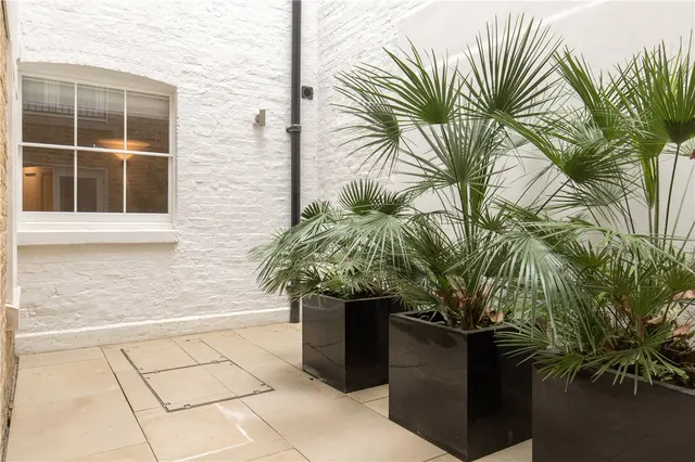 Great Cumberland Place, Marylebone, W1H, photo 3