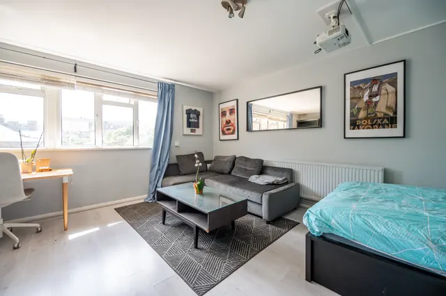 18 Eugene Cotter House, Beckway Street, London, photo 1