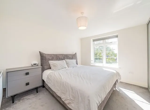 Samuelson Place, Isleworth, TW7, photo 3