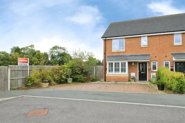 Gibberd Way, Kidderminster, DY10, photo 1