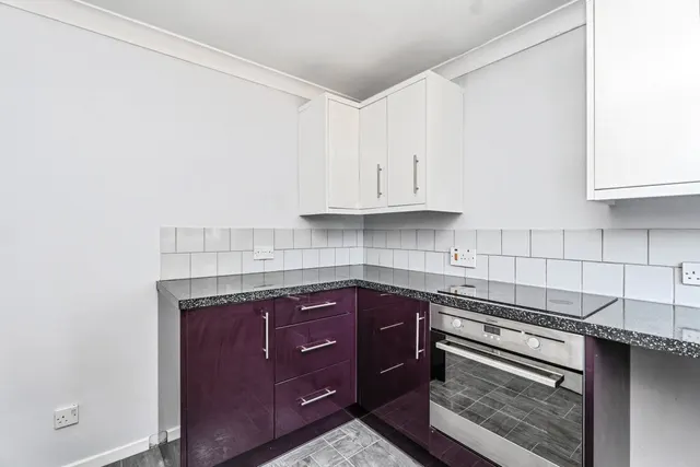 Pipers Close, West Totton, SO40, photo 3