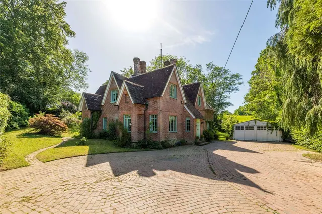Slip Mill Lane, Hawkhurst, Cranbrook, Kent, TN18 5AB, photo 1