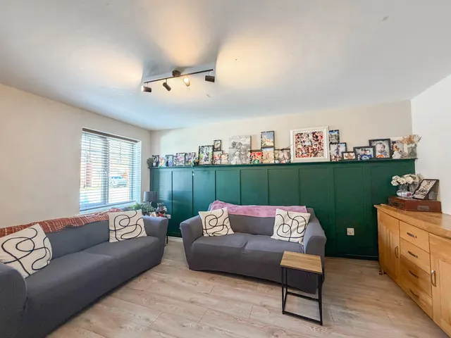 Photo 2 — 4 Elton Fold Chase, Elton, Bury, BL8 1PW