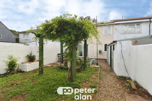 Gabalfa Avenue, Cardiff, CF14, photo 2