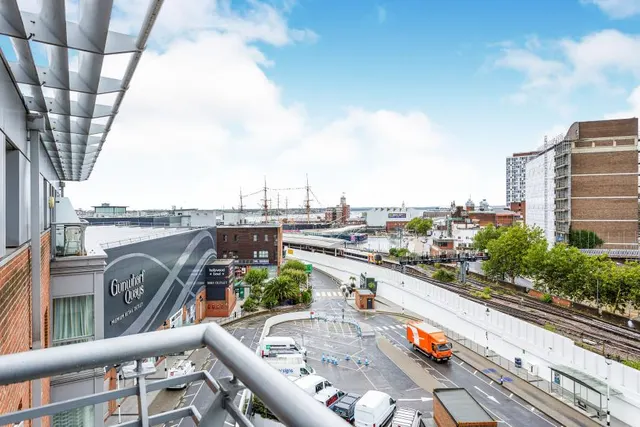 The Roundhouse, Gunwharf Quays, PO1, photo 1