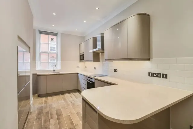 Prince Consort Road, South Kensington, SW7, photo 3