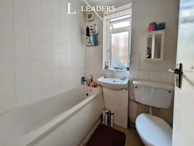 Hill Lane, Southampton, SO15, photo 3